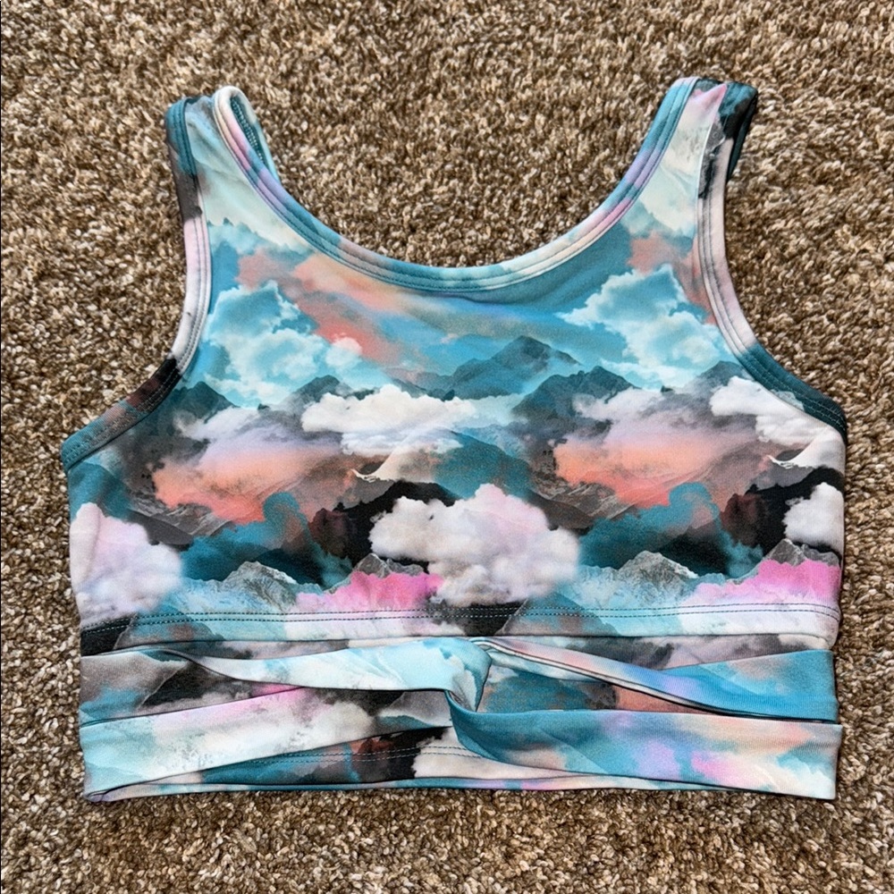 Colorful Cloud Print Sports Bra